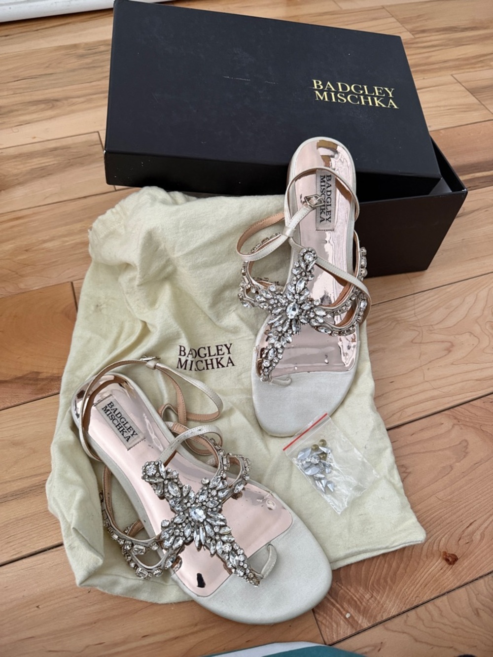 Badgley Mischka Crystal-Embellished Ivory and Rose Gold T-Strap Sandals